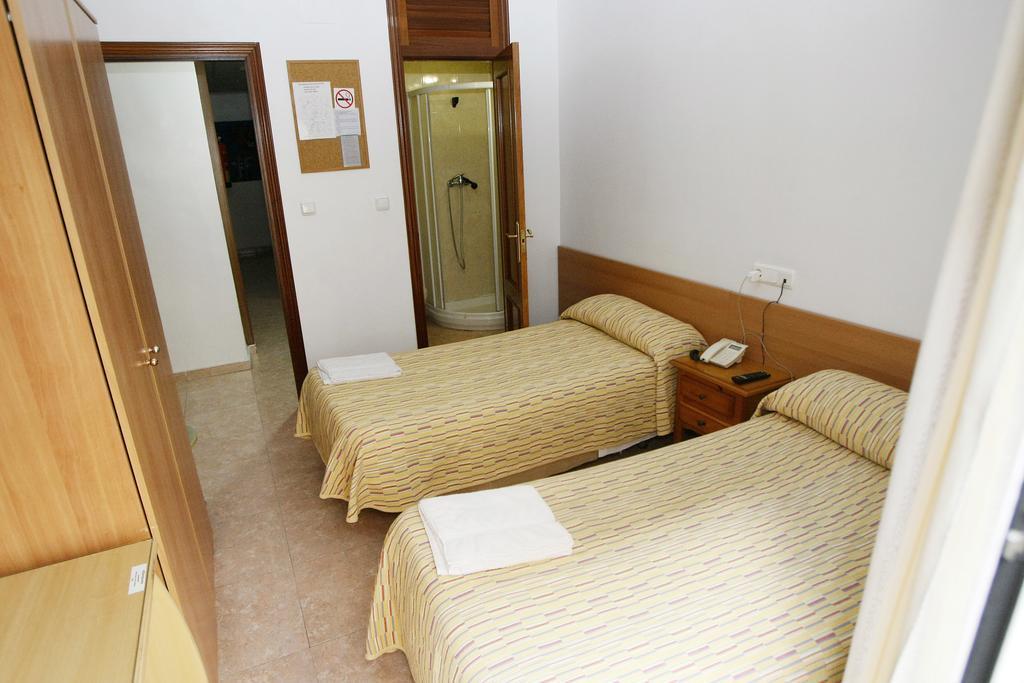 Twin Room,109857651:JPEG