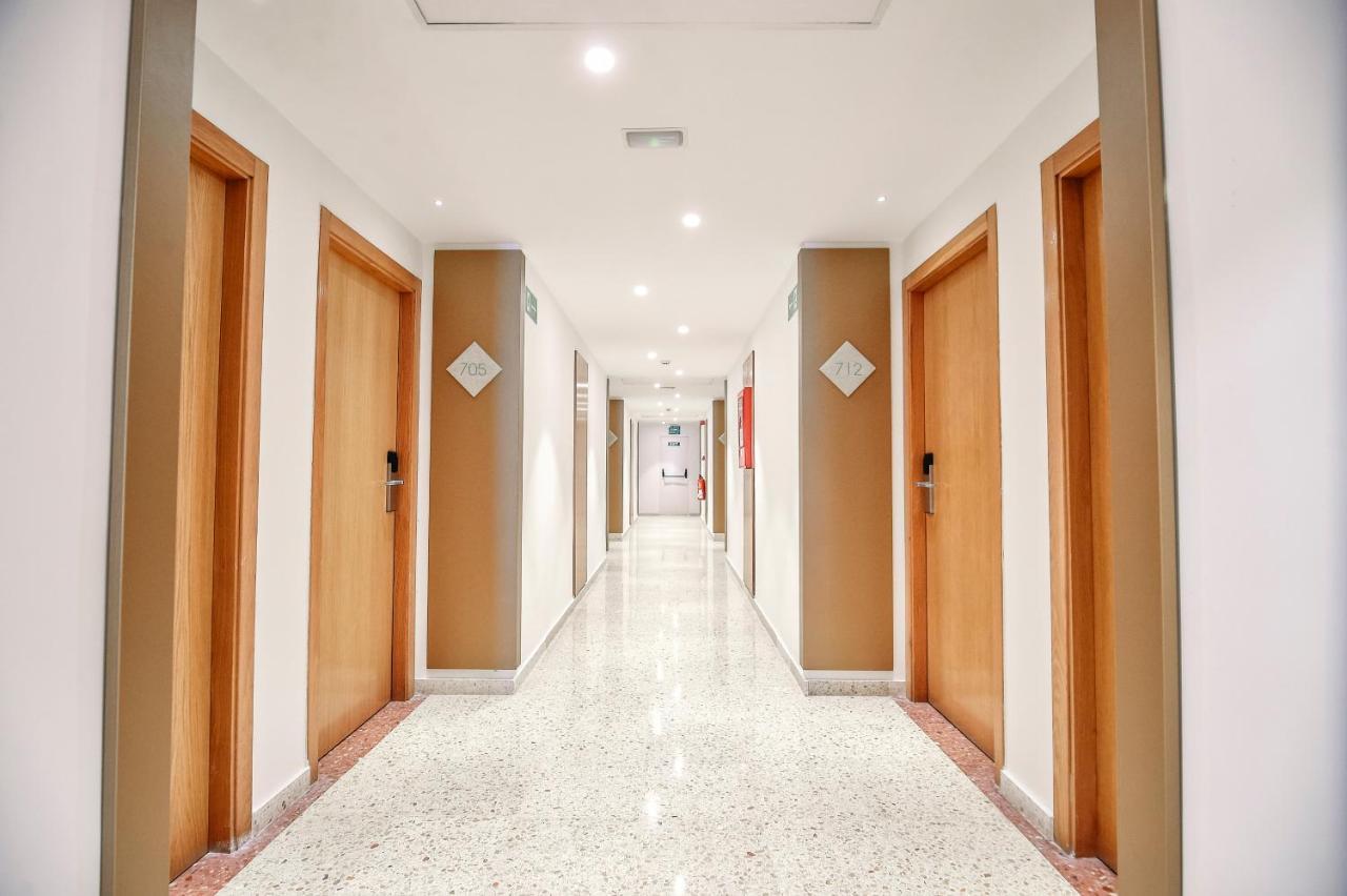 Twin Room,1191297205:JPEG