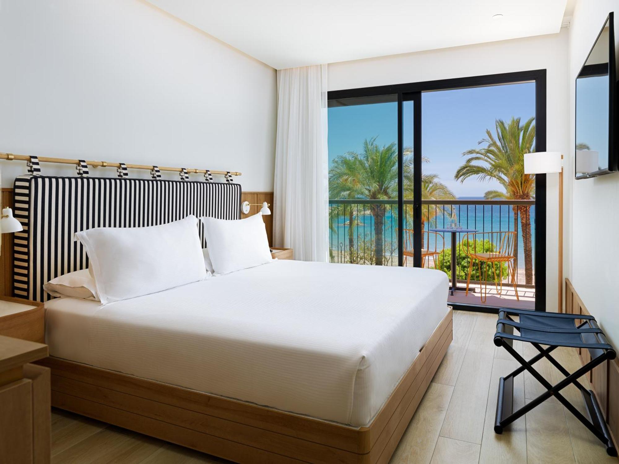 Classic Room Terrace Sea View,1571439851:JPEG