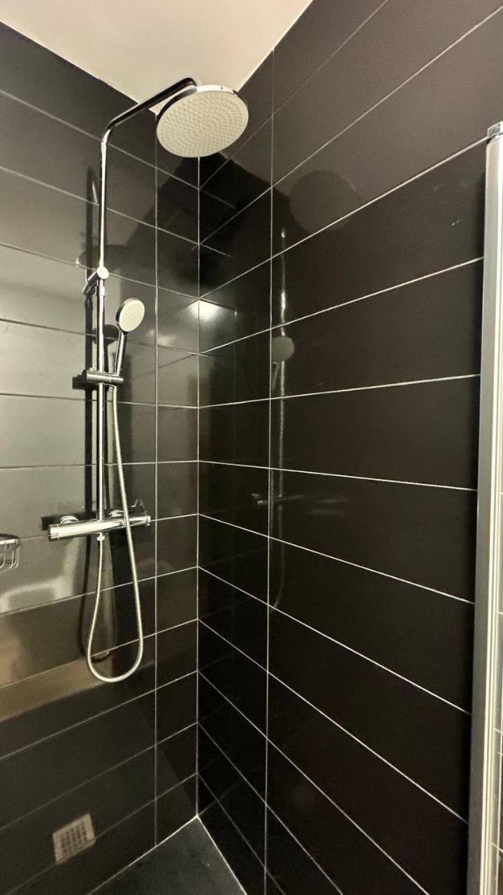 Twin Room with City View,1603163431:JPEG