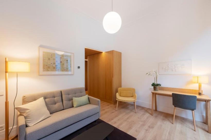 Junior Suite,1613032078:JPEG