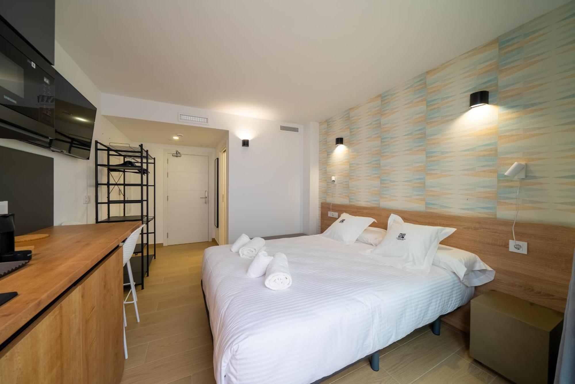 Double Room with Terrace,1620133629:JPEG