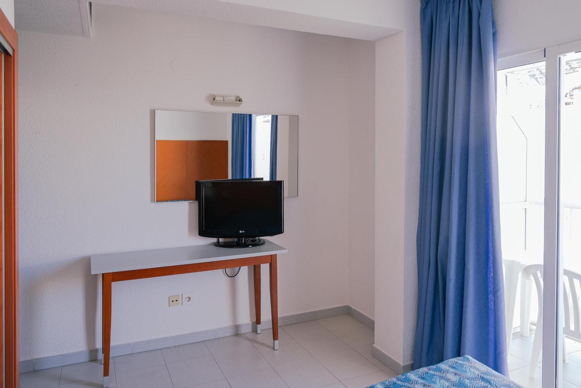 Essential Single Room (1 Addult)