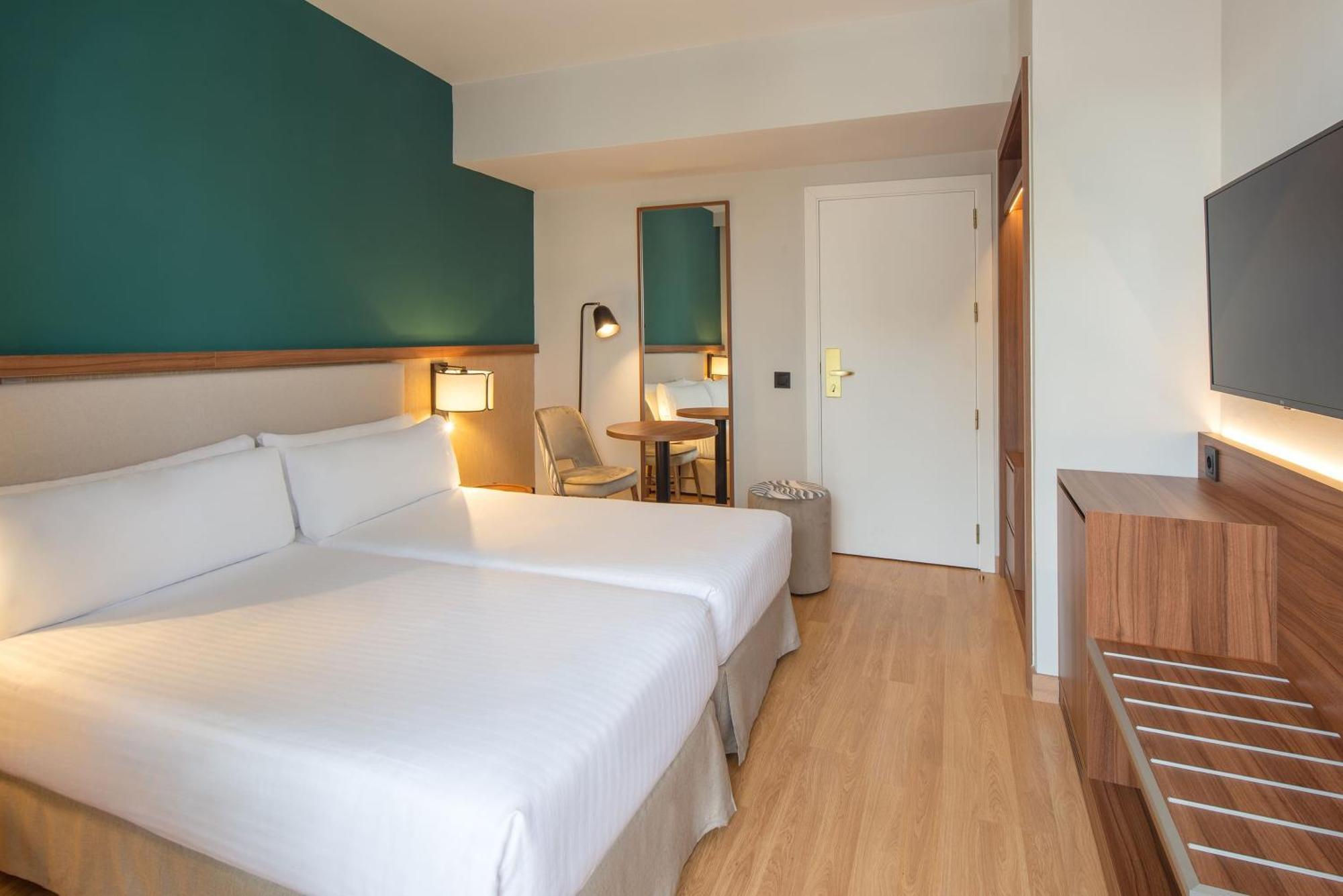 Superior Twin Room,1765152949:JPEG