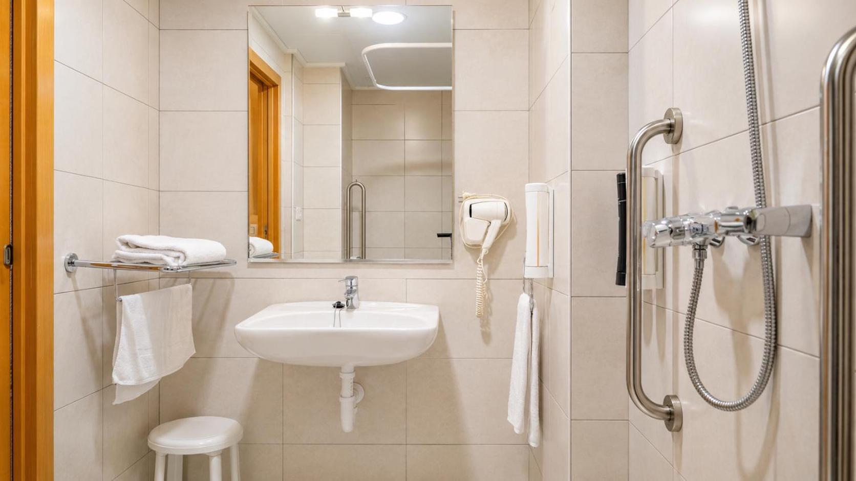 Single Room Disability Access