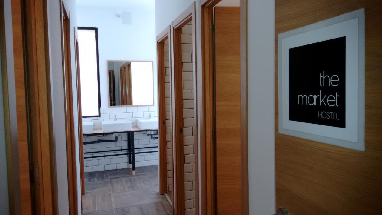 Bed 12-Bed Mixed Dormitory Room