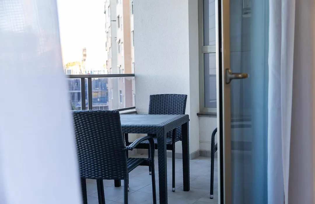 Guillman Suites-1