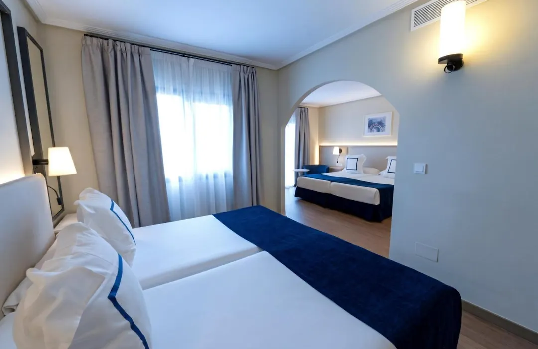 Hotel La Laguna Spa & Golf-1