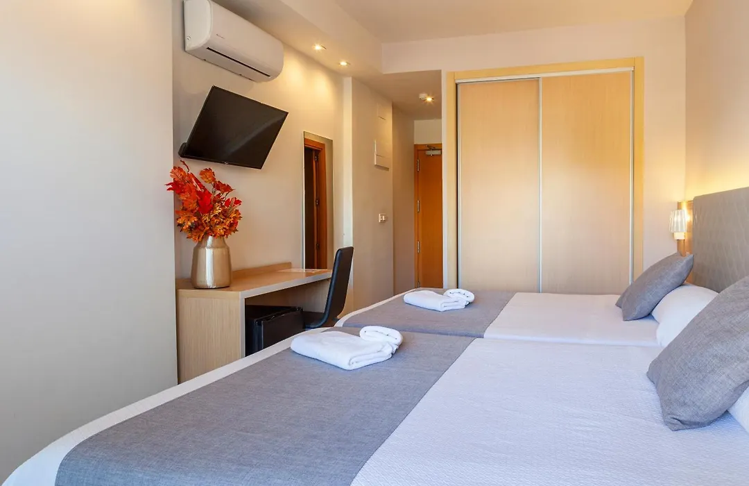 Hotel Golden-1
