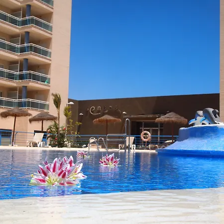Apartamentos Turisticos Vacanza Sun Beach-2