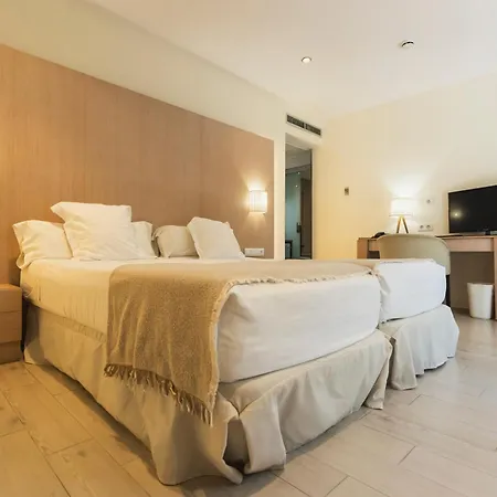 Hotel Mr Les Rotes-2