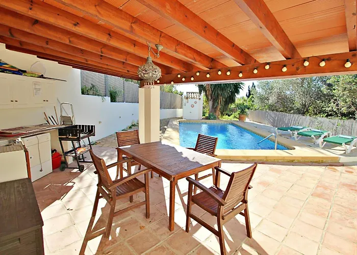 Emma - Sea View Holiday Home With Private Pool In Benissa