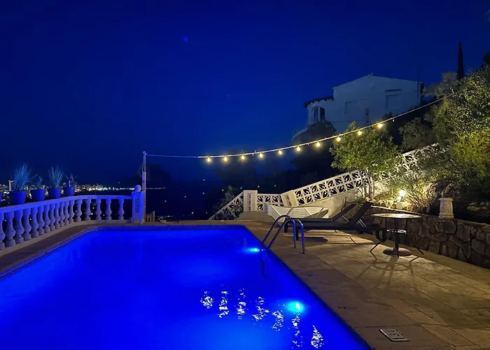 Villa Marie Calp Vue Mer * Piscine * Clim * Parking * Smart Tv