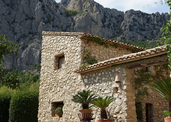 Torre de Arriba Casa Rural Benimantell