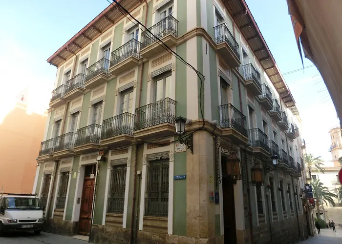 Les Monges Palace Boutique